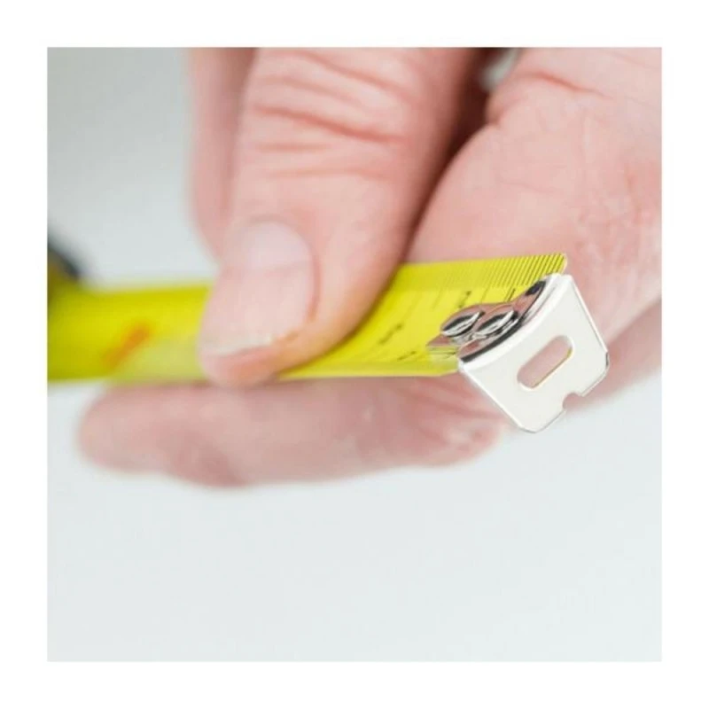 STANLEY Ролетка противоударна, 8 м 25 мм (1-30-657)